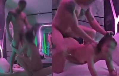 Poster of Cô Vợ Việt Nam Được Chồng Dắt Đi Dụ Cặc Tây Sướng Rên Ngất Ngây