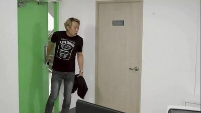 Poster of Muốn Được Vai Chính Phải Qua Đêm Cùng Đạo Diễn